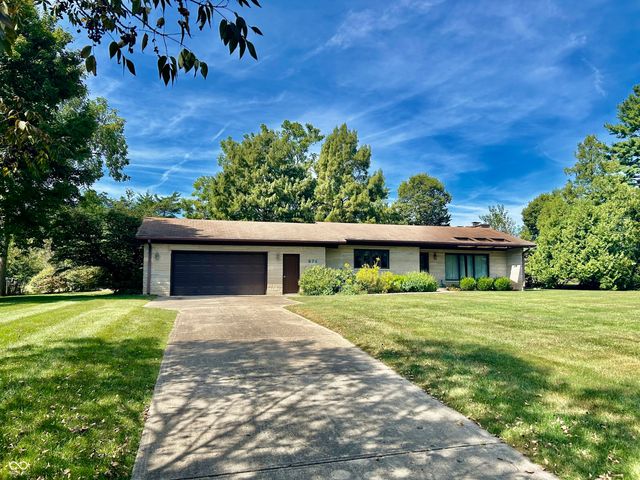 874 S Lakehurst Drive, Franklin, IN 46131