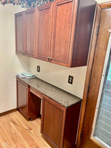 874 S Lakehurst Drive, Franklin, IN 46131