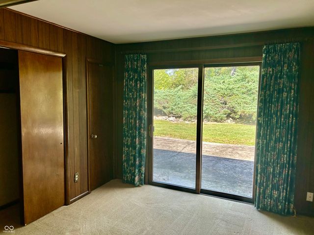 874 S Lakehurst Drive, Franklin, IN 46131