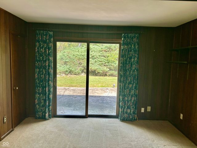 874 S Lakehurst Drive, Franklin, IN 46131