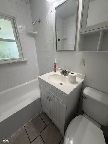 416 Byland Drive, Beech Grove, IN 46107