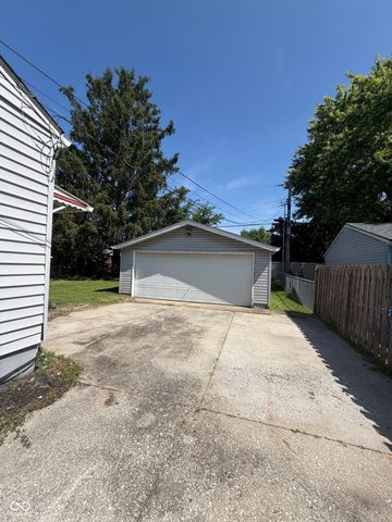 416 Byland Drive, Beech Grove, IN 46107