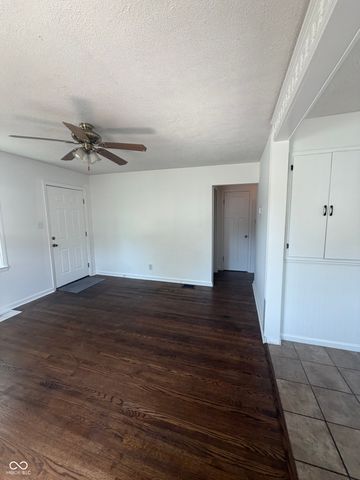 416 Byland Drive, Beech Grove, IN 46107