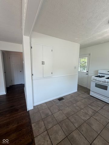 416 Byland Drive, Beech Grove, IN 46107