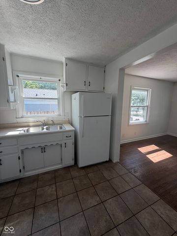 416 Byland Drive, Beech Grove, IN 46107