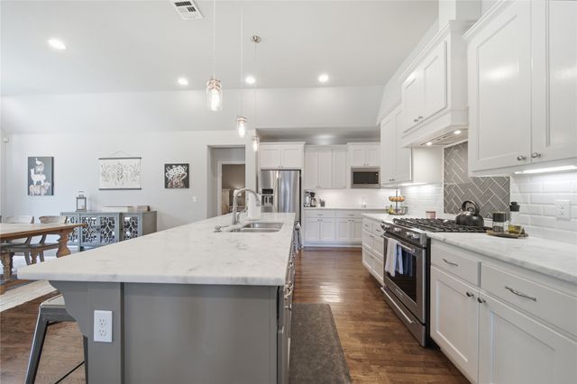 1216 S 71st Street, Broken Arrow, OK 74014
