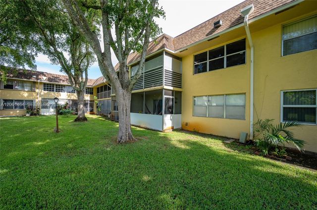 617 S State Road 7 1C, Margate, FL 33068