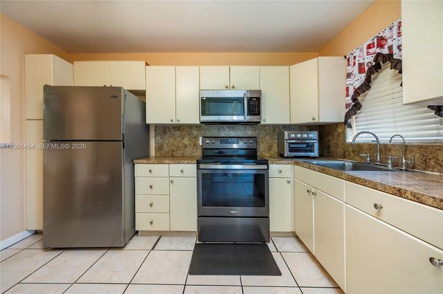 617 S State Road 7 1C, Margate, FL 33068