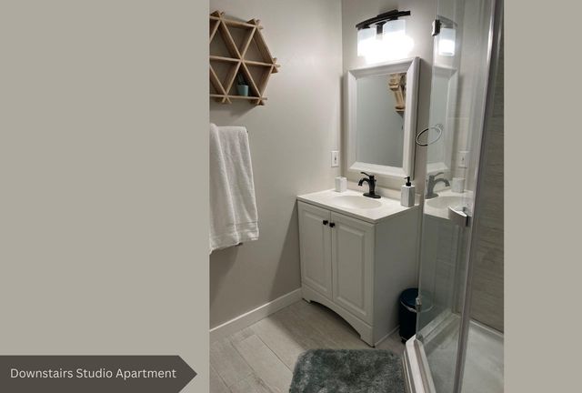 2105 Rabb RD, Austin, TX 78704