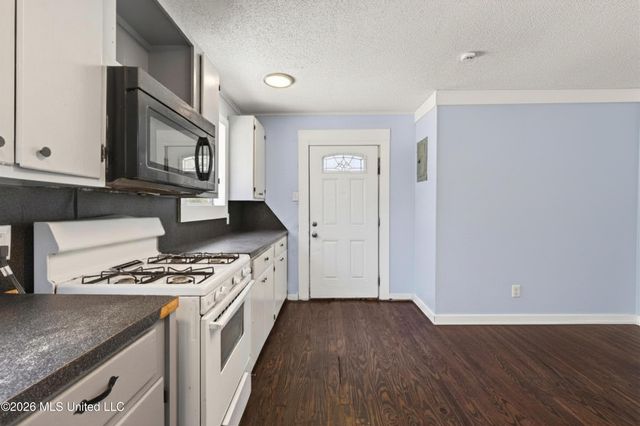 612 N Wright Avenue, Long Beach, MS 39560