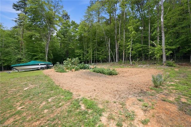 201 Sotep Lane, Madison, NC 27025