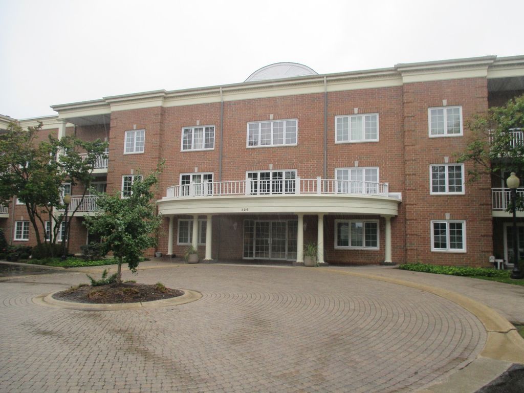 126 DAY Street 209, Bloomingdale, IL 60108 — exterior