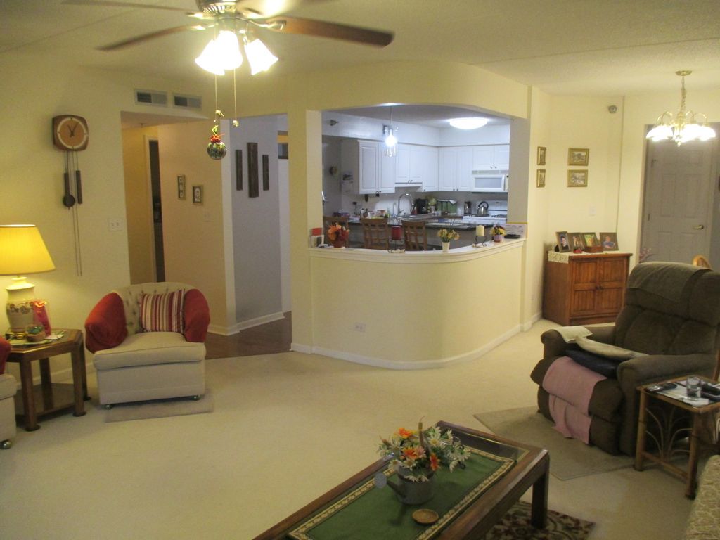 126 DAY Street 209, Bloomingdale, IL 60108 — photo 4