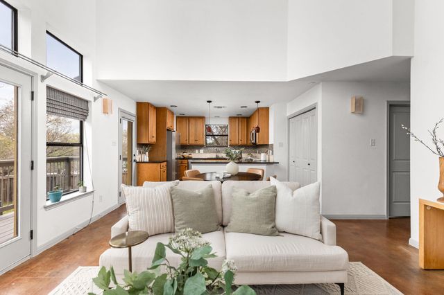 1500 Miami DR B, Austin, TX 78733