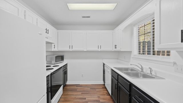 1115 Lenny Lane, Chattanooga, TN 37421