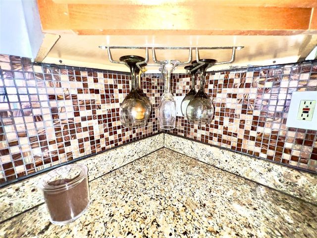 1021 NW 45th Street 4, Deerfield Beach, FL 33064