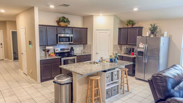 828 Costlow Lane, Fate, TX 75189