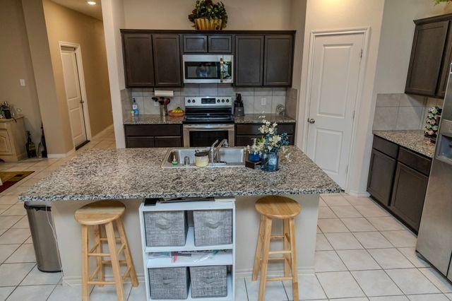 828 Costlow Lane, Fate, TX 75189