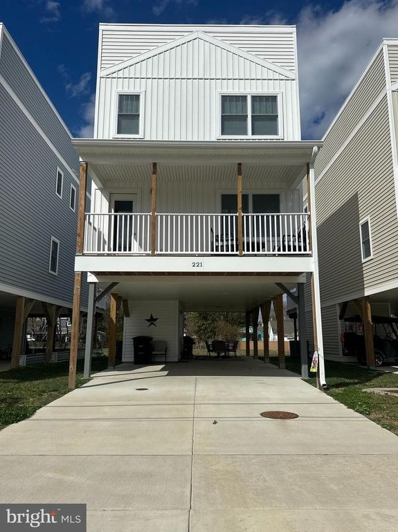 221 WILDER AVE. AVE, Colonial Beach, VA 22443