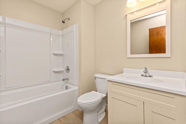 1519 Horse N Buggy Drive, Adel, IA 50003