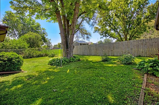 1519 Horse N Buggy Drive, Adel, IA 50003
