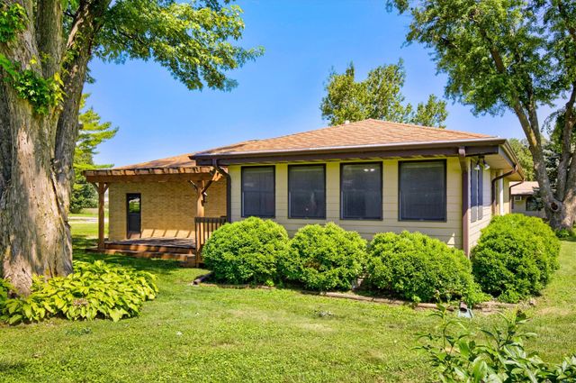 1519 Horse N Buggy Drive, Adel, IA 50003