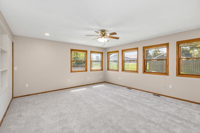 1519 Horse N Buggy Drive, Adel, IA 50003