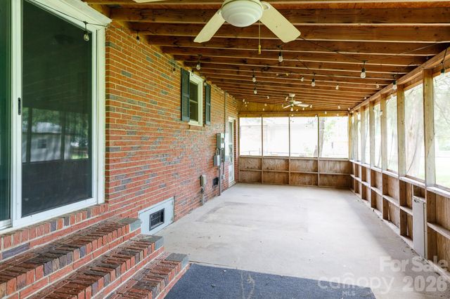 522 Mcdowell Drive, Chester, SC 29706