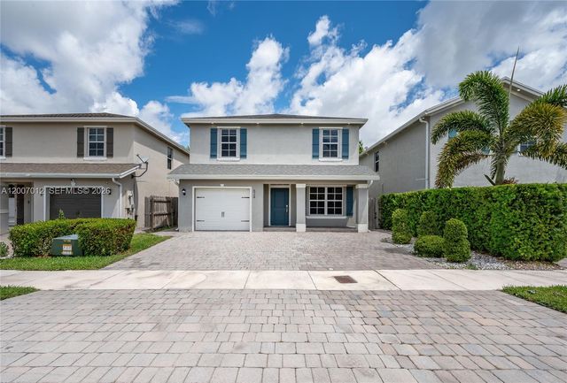 624 NE 5th St, Florida City, FL 33034