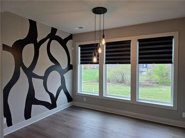 1205 Hampton Drive, Raymore, MO 64083