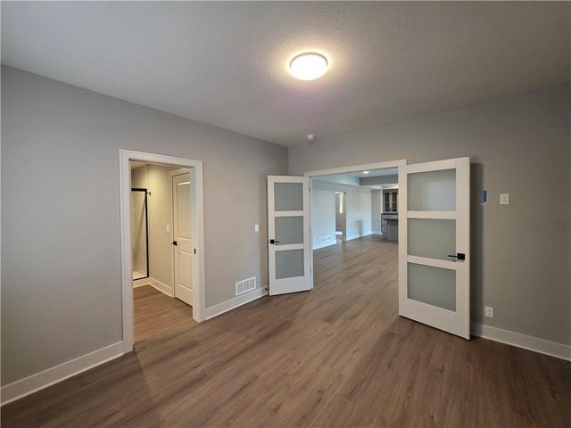 1205 Hampton Drive, Raymore, MO 64083