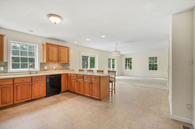 58 San Souci, South Hadley, MA 01075