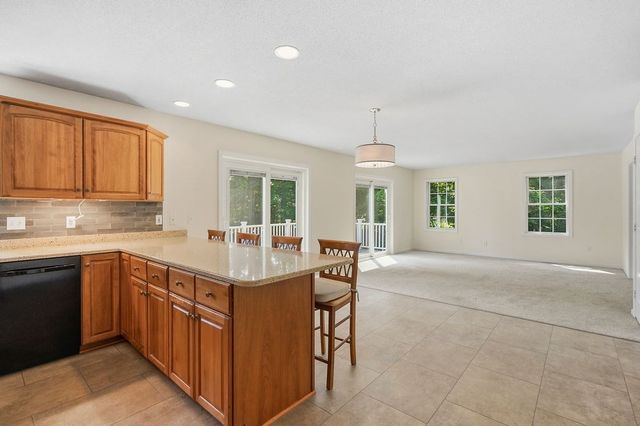 58 San Souci, South Hadley, MA 01075