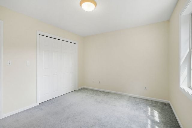58 San Souci, South Hadley, MA 01075