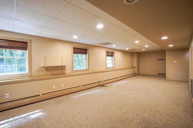 58 San Souci, South Hadley, MA 01075