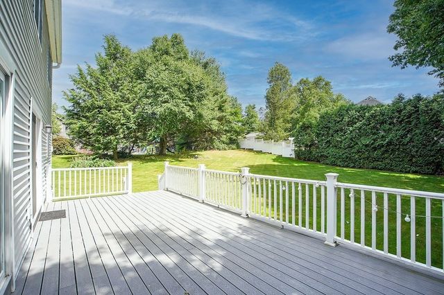58 San Souci, South Hadley, MA 01075