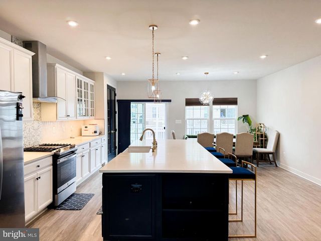 24604 CERVELO TER, Sterling, VA 20166