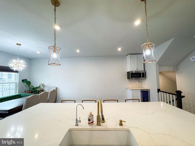 24604 CERVELO TER, Sterling, VA 20166