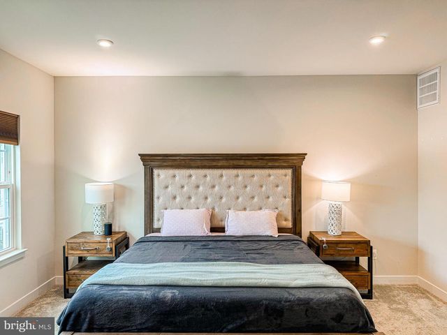 24604 CERVELO TER, Sterling, VA 20166