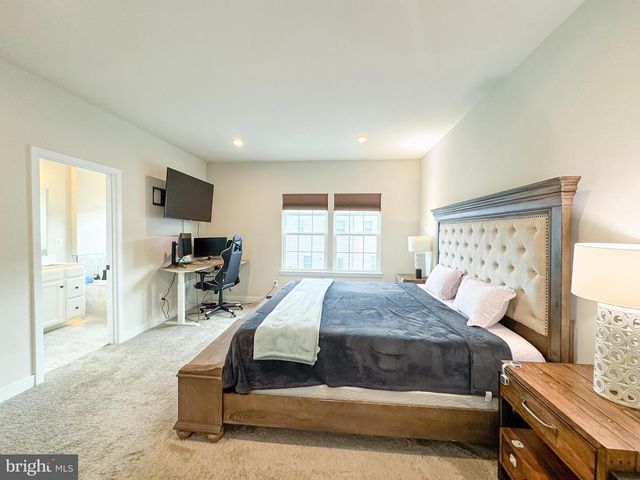 24604 CERVELO TER, Sterling, VA 20166