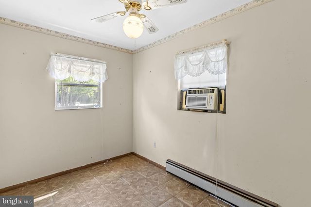 36031 BAY DR, Chaptico, MD 20621