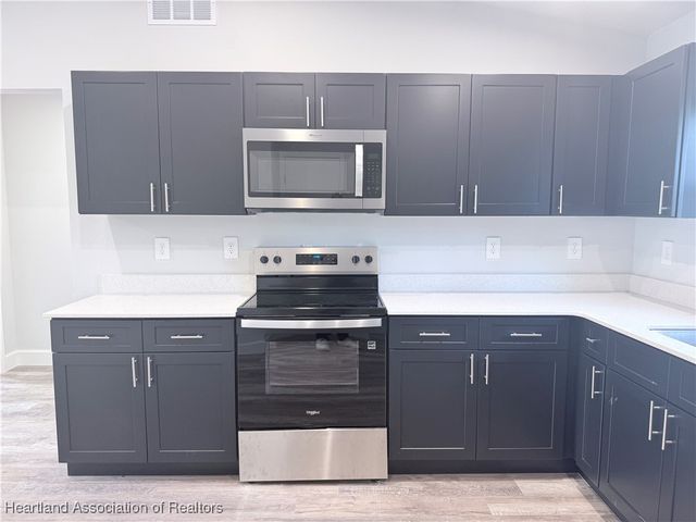 3830 El Rado Avenue, Sebring, FL 33872