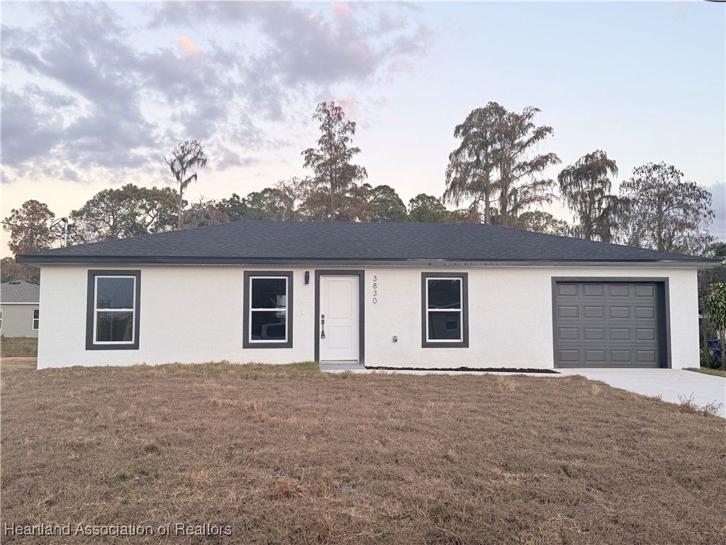 3830 El Rado Avenue, Sebring, FL 33872