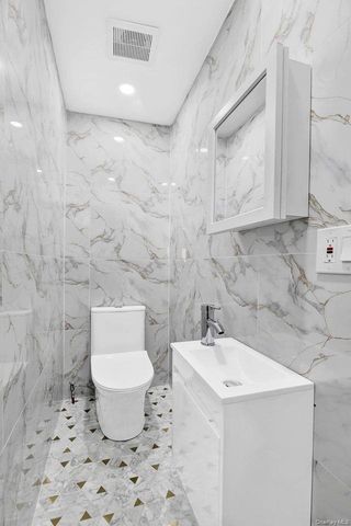 9318 Foster Avenue, Brooklyn, NY 11236