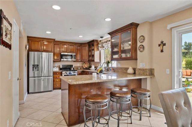 12200 Canyon Hill Avenue, Sylmar, CA 91342
