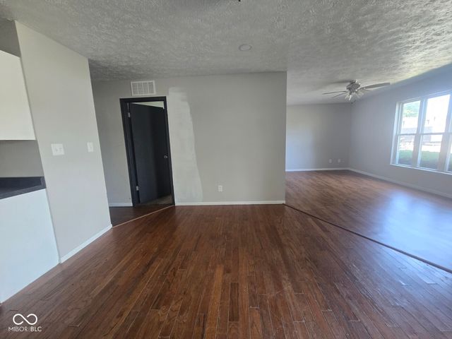 938 W Jackson Street, Brazil, IN 47834