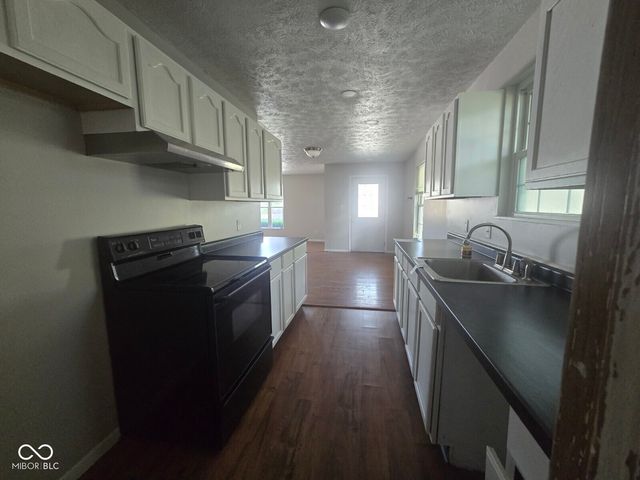 938 W Jackson Street, Brazil, IN 47834