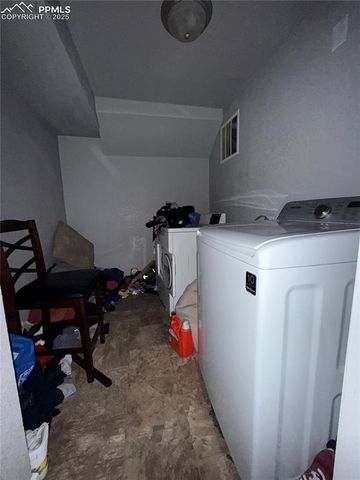 2369 Lexington Village Lane, Colorado Springs, CO 80916