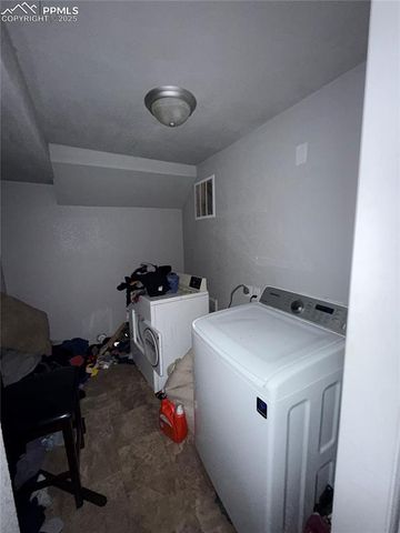 2369 Lexington Village Lane, Colorado Springs, CO 80916