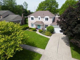 9639 N Canton Center Road, Plymouth, MI 48170